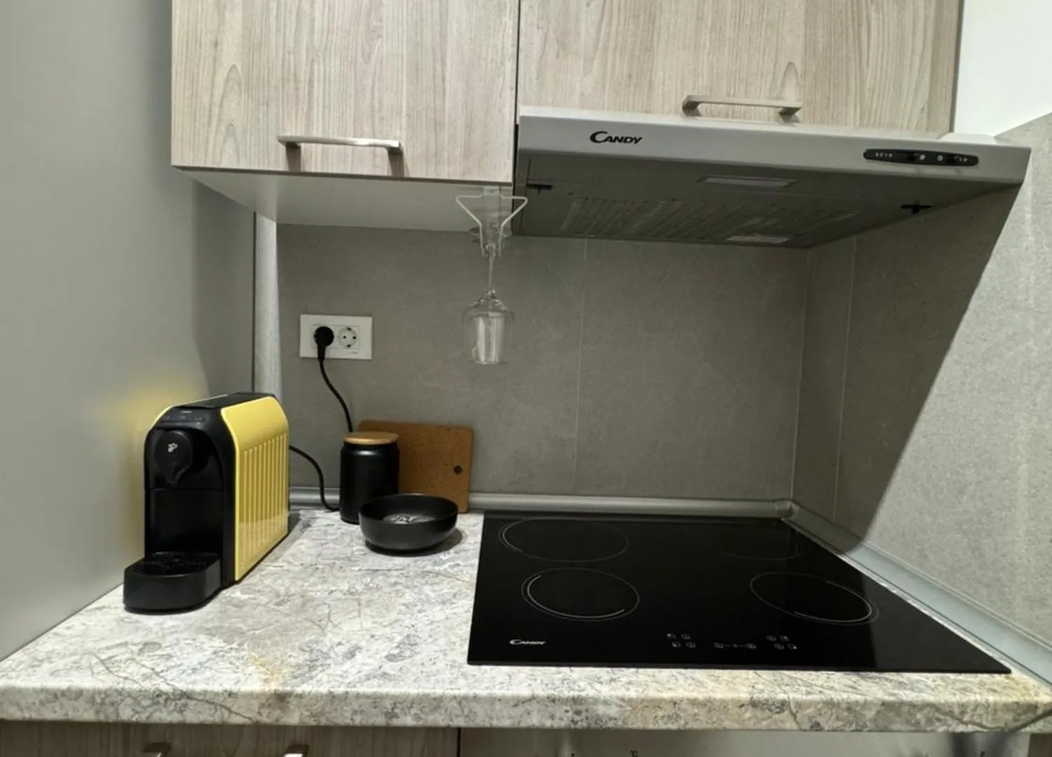 Elegant Escape 2 Apartman Bukarest 0*,