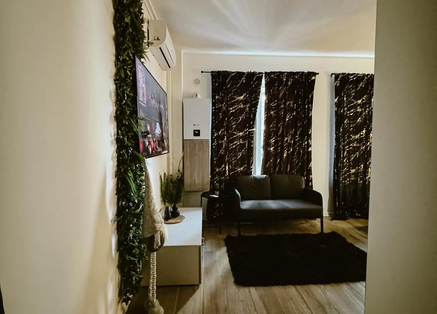 Elegant Escape 2 Apartman Bukarest